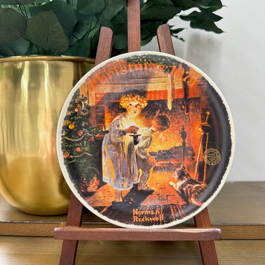 Norman Rockwell Somebody's up there Christmas Plate